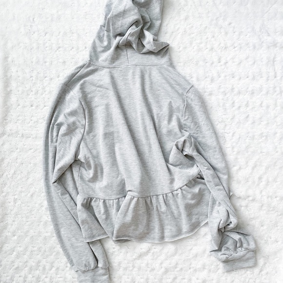 NWT-GYPSIES & MOONDUST Grey Peplum Light Hooded Sweatshirt - Picture 4 of 10